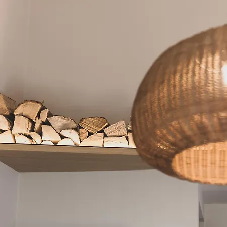 Wood 호텔