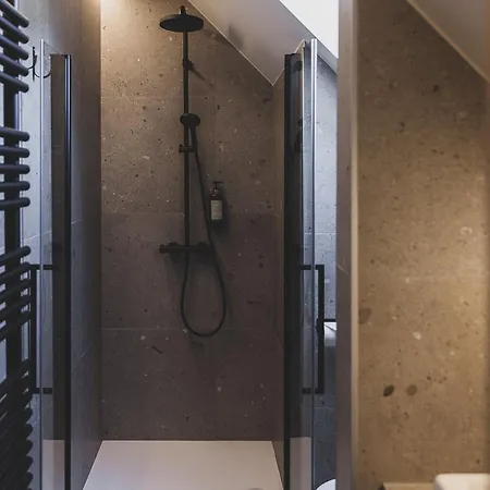 Wood Hotel Theux