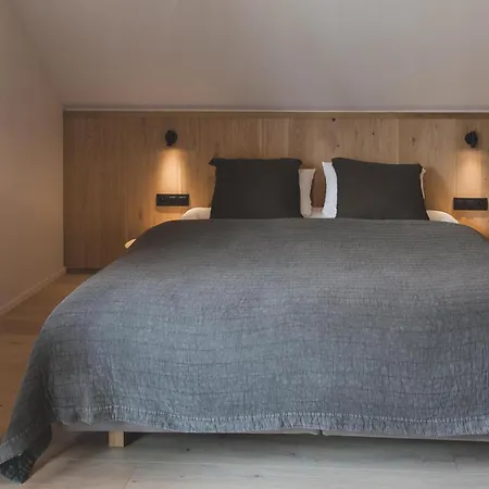 Wood Hotel Theux