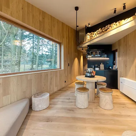 Wood Hotel